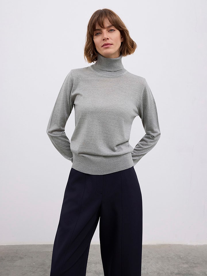 Rollkragenpullover in Grau