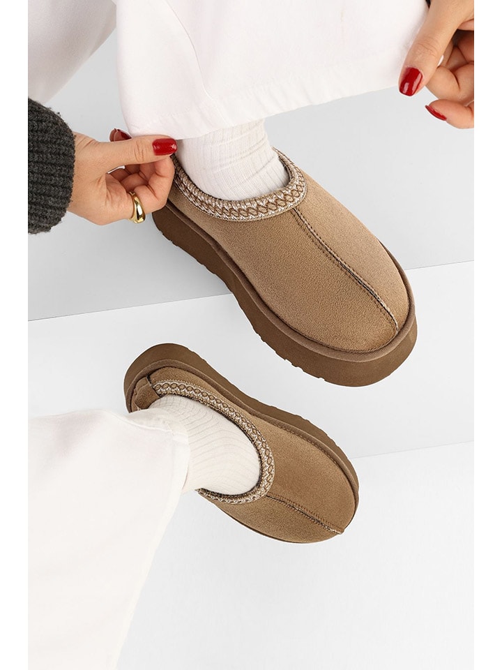 Ankle-Boots in Hellbraun
