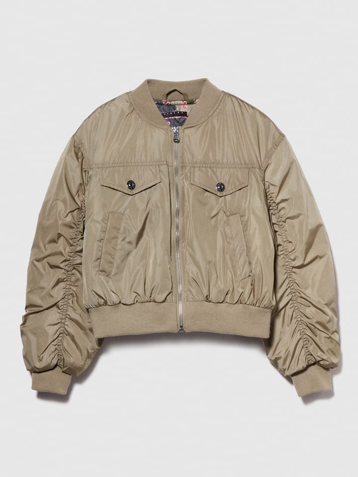 Kurtka w kolorze khaki