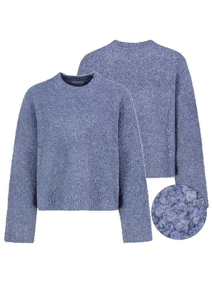 Pullover in Blau