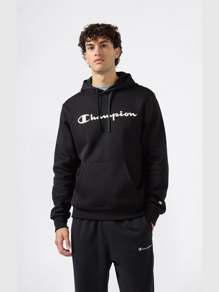 Hoodie in Schwarz