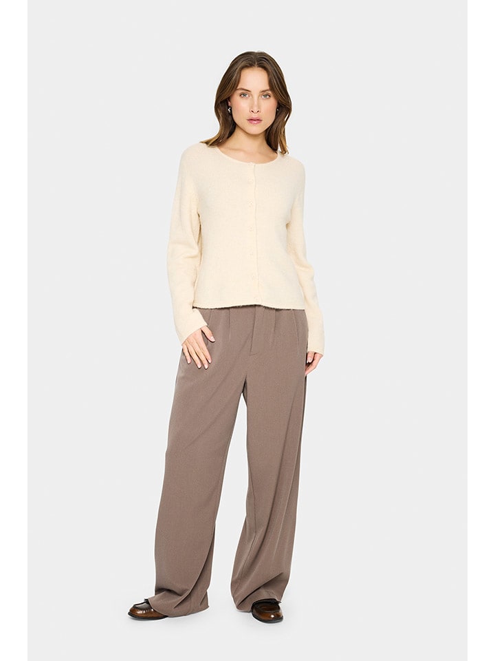 Cardigan in Creme