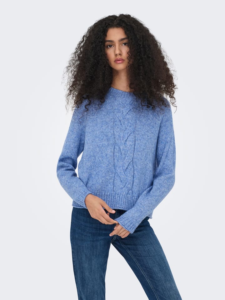 Sweter w kolorze błękitnym