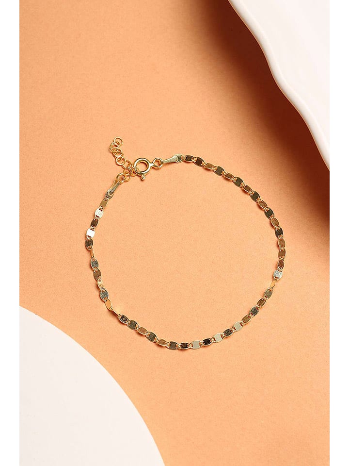 Vergulde armband met sierelementen