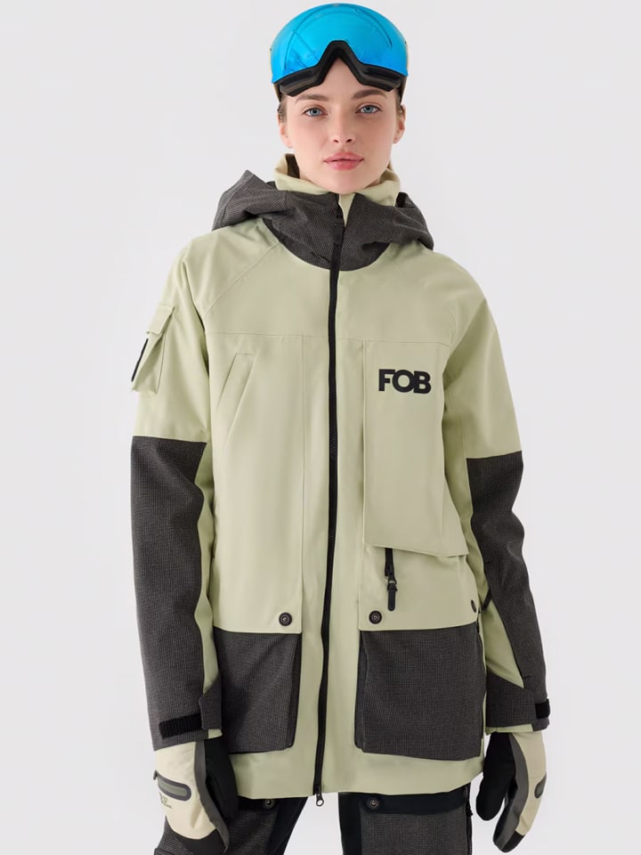Ski-/ Snowboardjacke in Grün