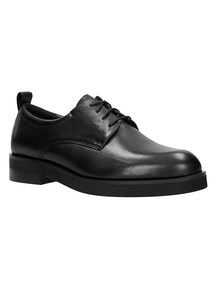 Leder-Schnürschuhe in Schwarz