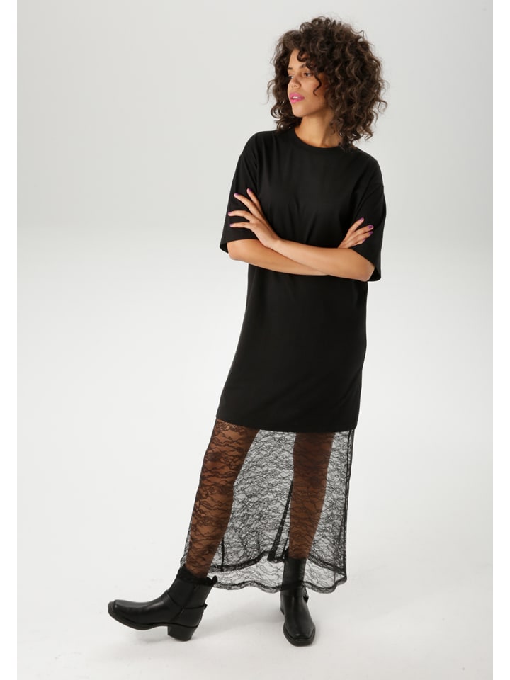 Kleid in Schwarz