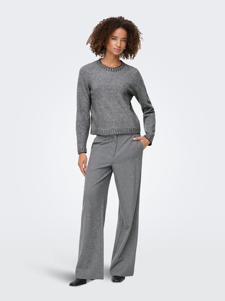 Sweter w kolorze szarym