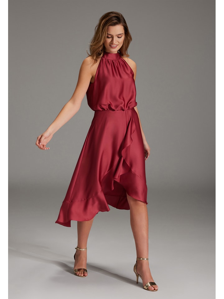 Kleid in Rot