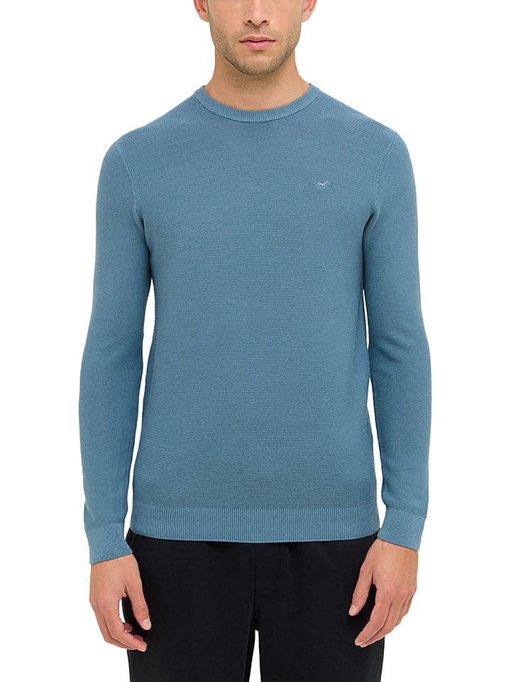 Sweter w kolorze niebieskim