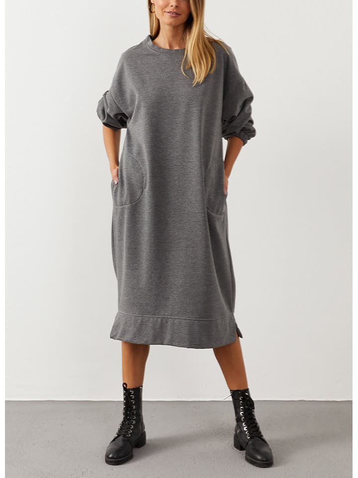 Kleid in Grau