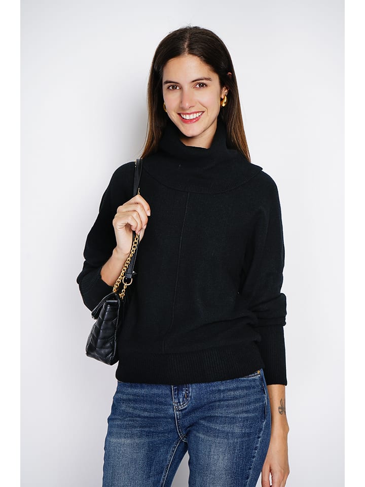 Sweter w kolorze czarnym