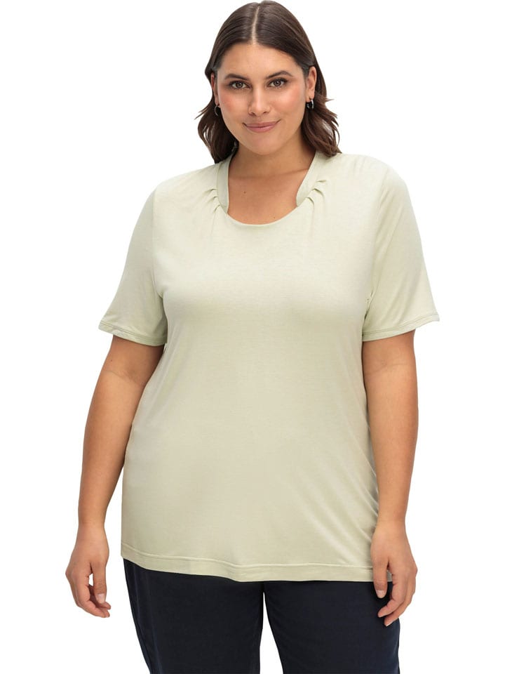 Shirt in Creme