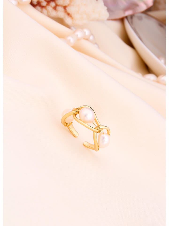 Vergold. Ring mit Perlen