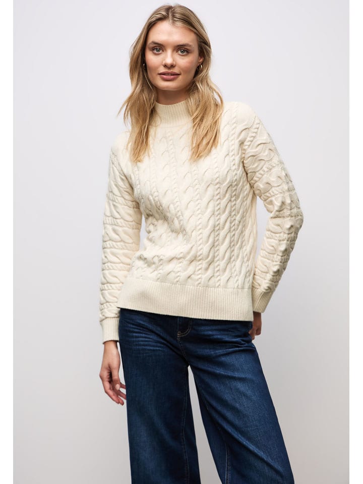 Sweter w kolorze kremowym