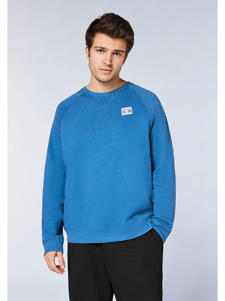 Bluza w kolorze niebieskim