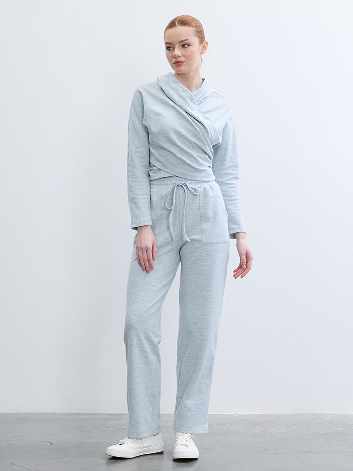 Bluza w kolorze błękitnym