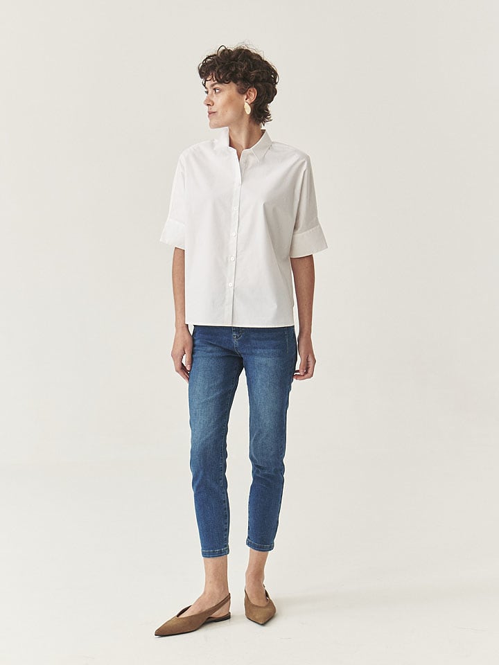 Bluzka w kolorze białym