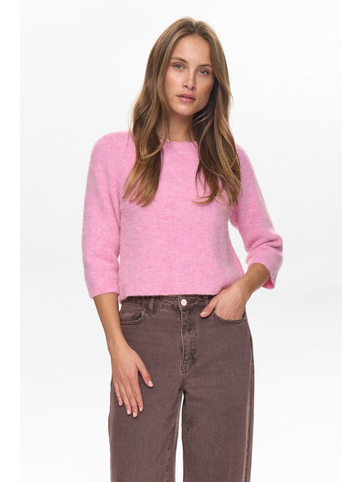 Sweter w kolorze jasnoróżowym
