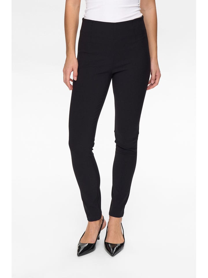 Leggings in Schwarz