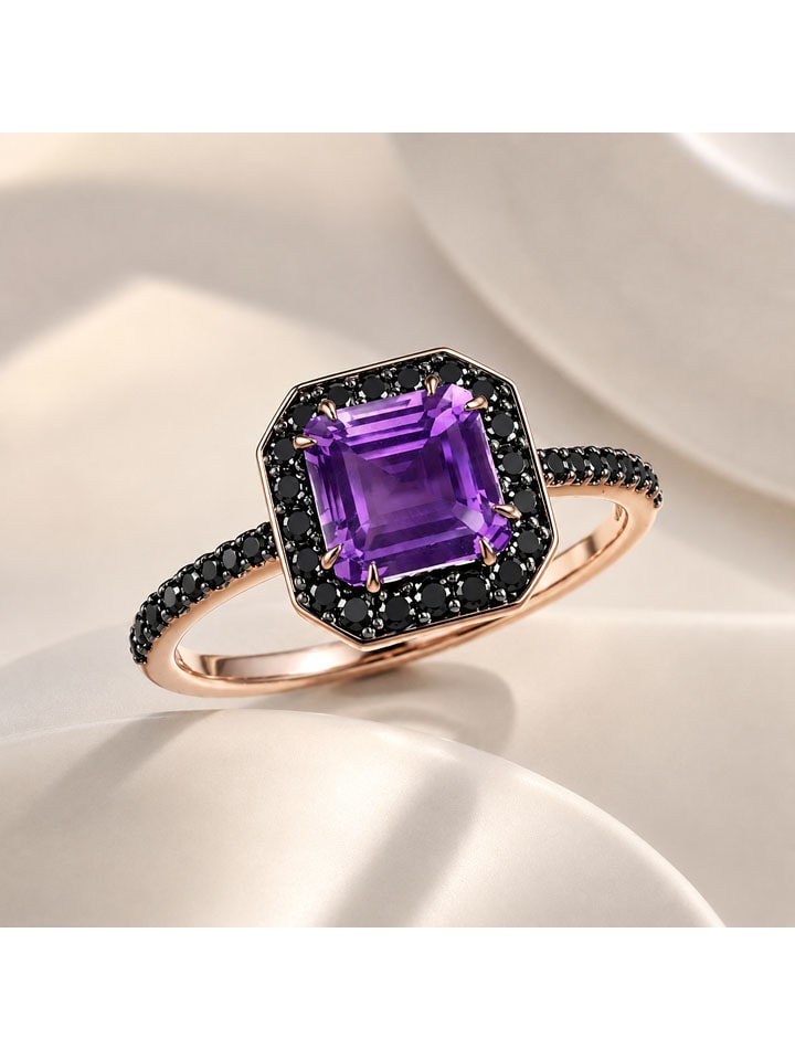 Rosévergold. Ring mit Edelsteinen