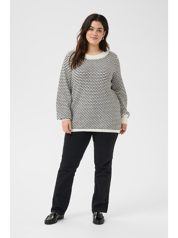 Sweter w kolorze biało-czarnym