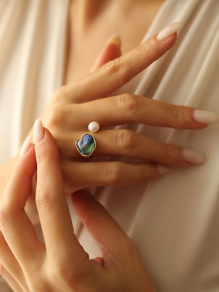 Vergold. Ring mit Perle und Edelstein
