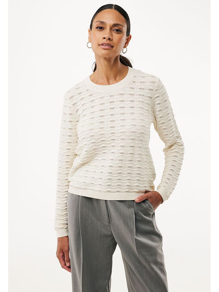 Sweter w kolorze kremowym