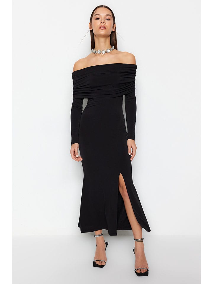 Kleid in Schwarz