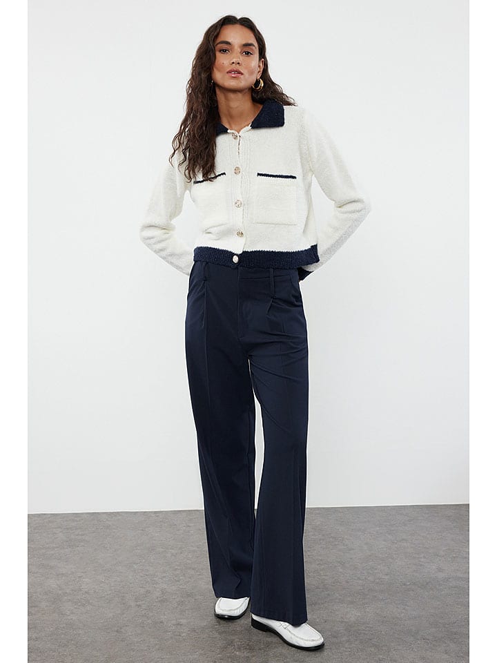 Cardigan in Weiß/ Dunkelblau