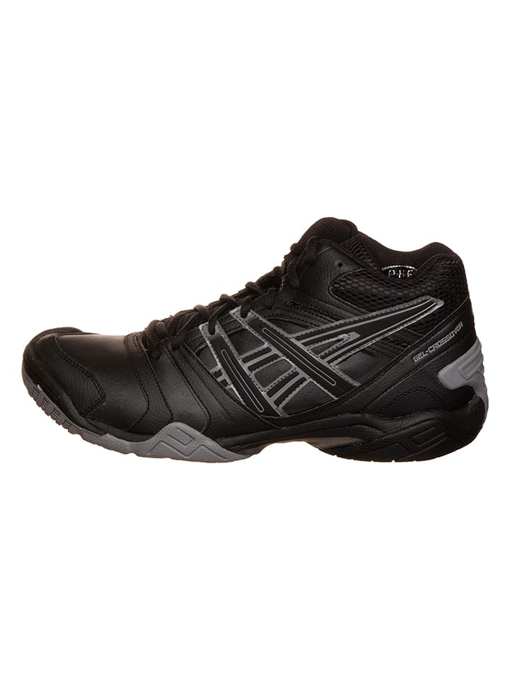 Trainingsschuhe "Crossover 4" in Schwarz