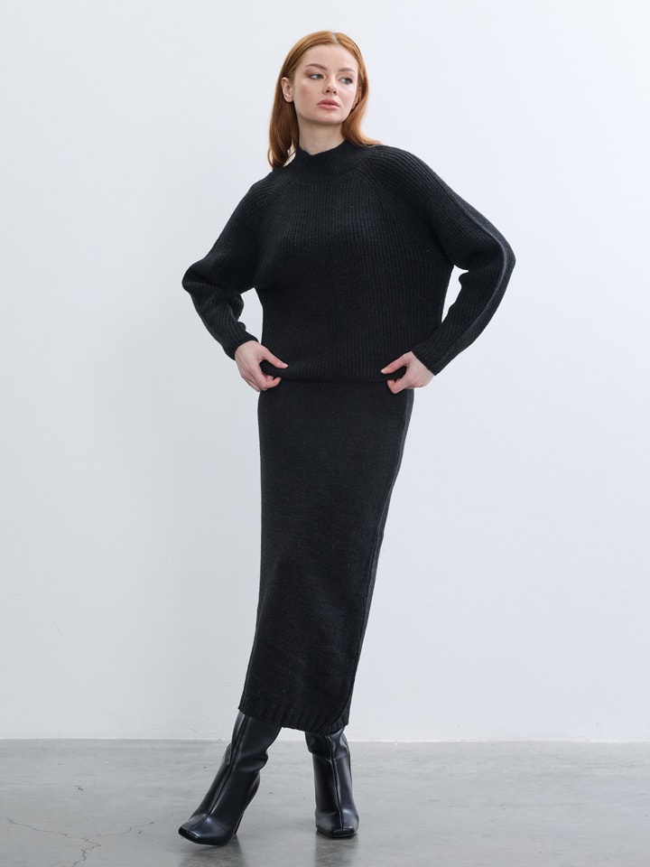 Pullover in Schwarz