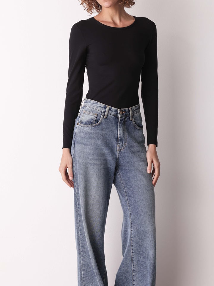 Longsleeve in Schwarz