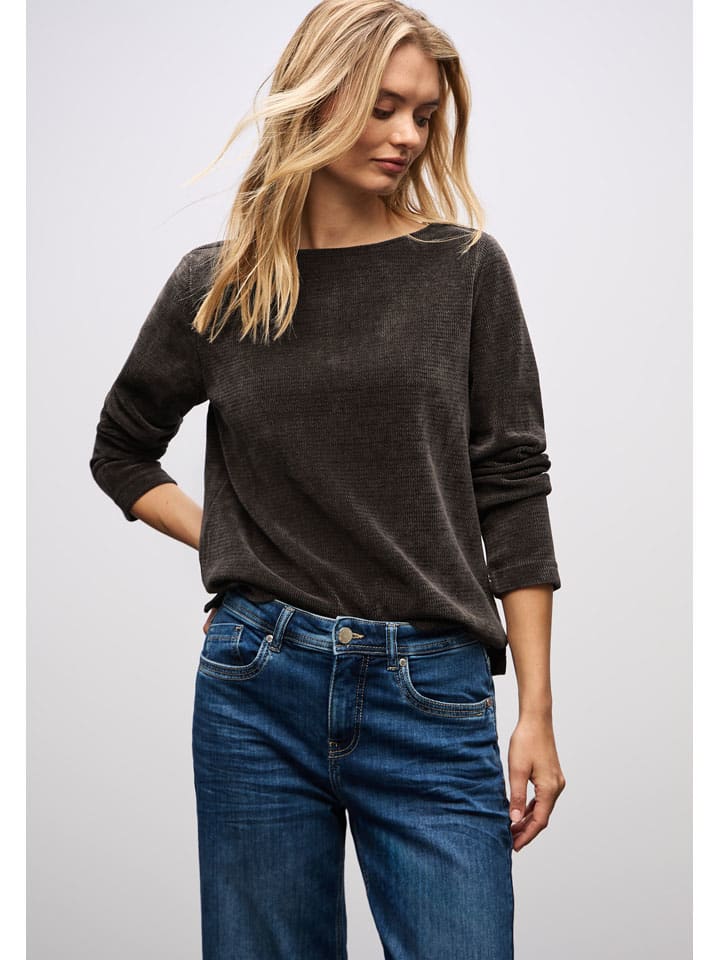 Pullover in Braun