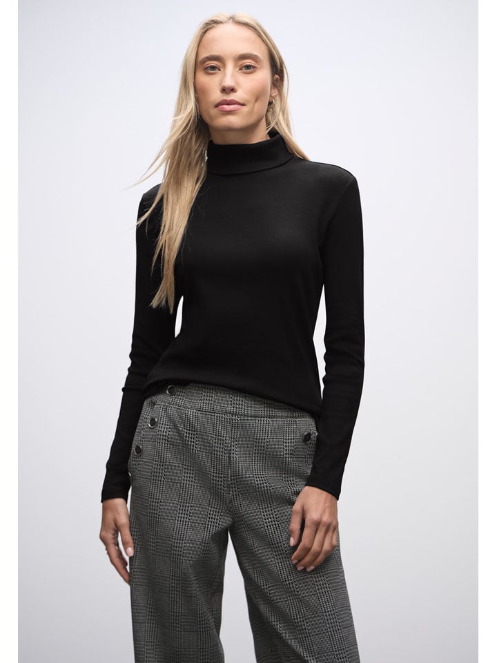 Longsleeve in Schwarz
