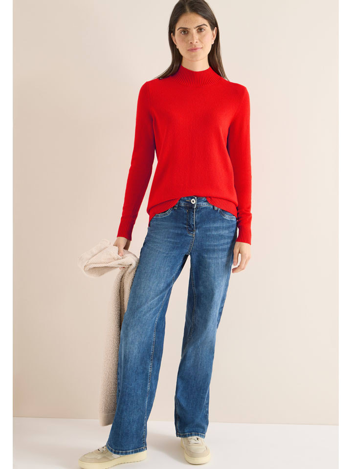 Pullover in Rot