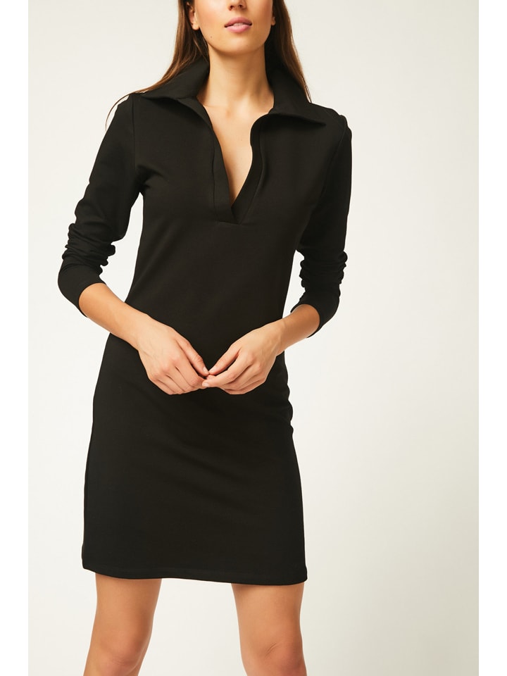 Kleid in Schwarz