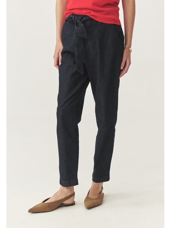 Dżinsy - Tapered fit - w kolorze granatowym