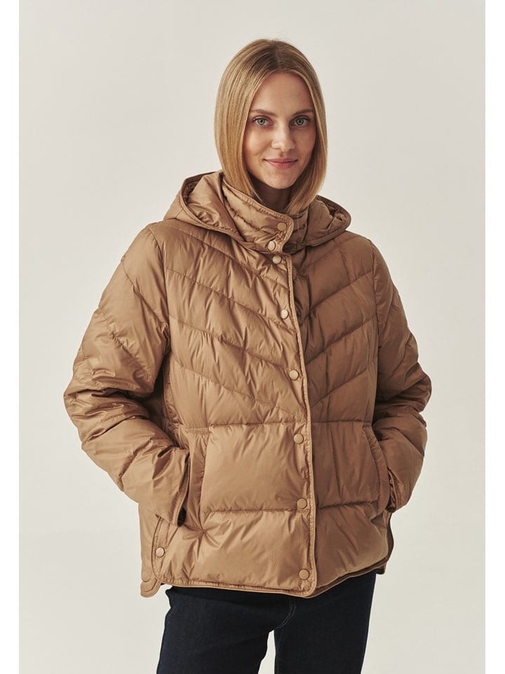 Steppjacke in Camel