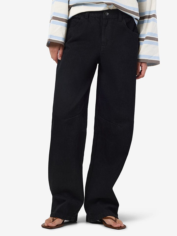 Dżinsy "Hazal" - Comfort fit - w kolorze czarnym