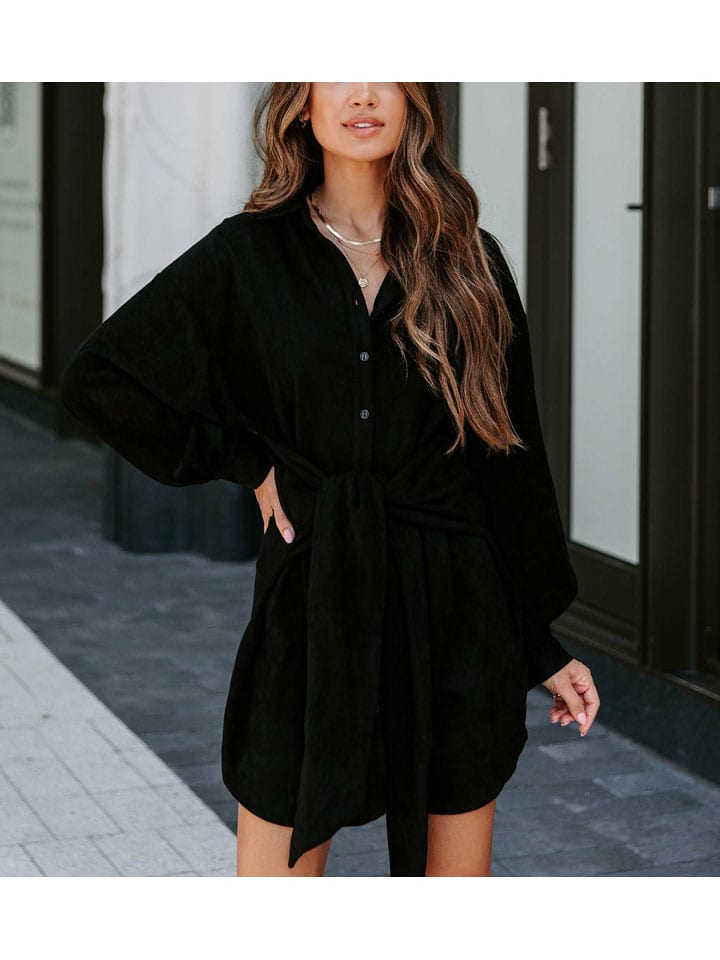Kleid in Schwarz