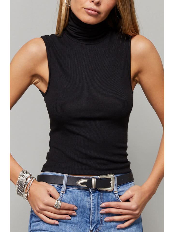 Top in Schwarz