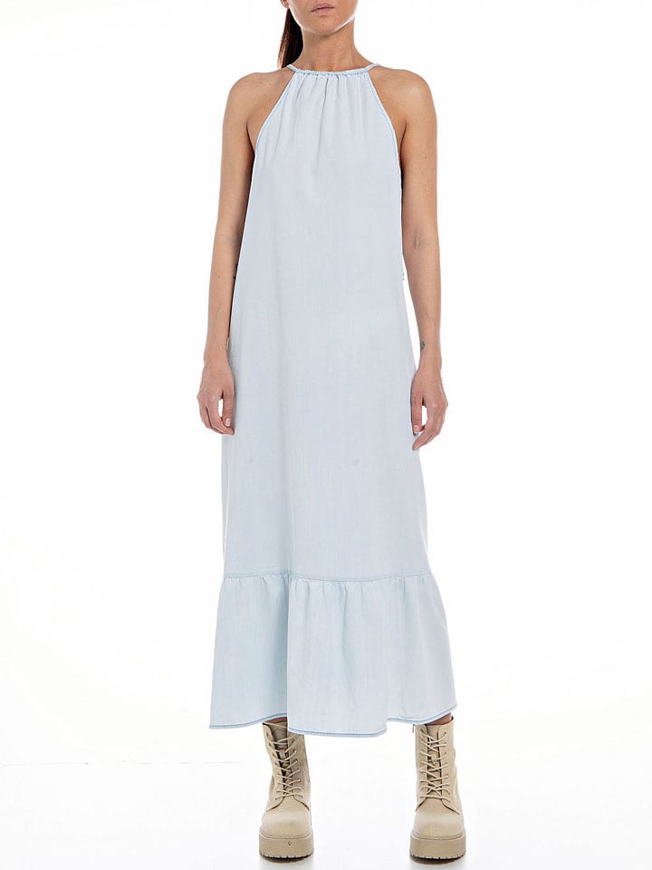 Kleid in Hellblau