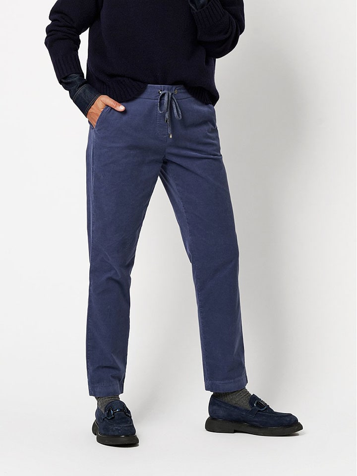 Hose in Blau