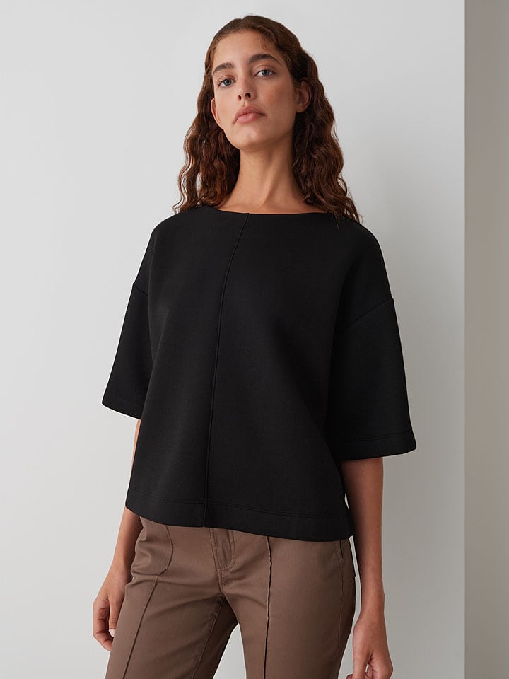 Bluza w kolorze czarnym