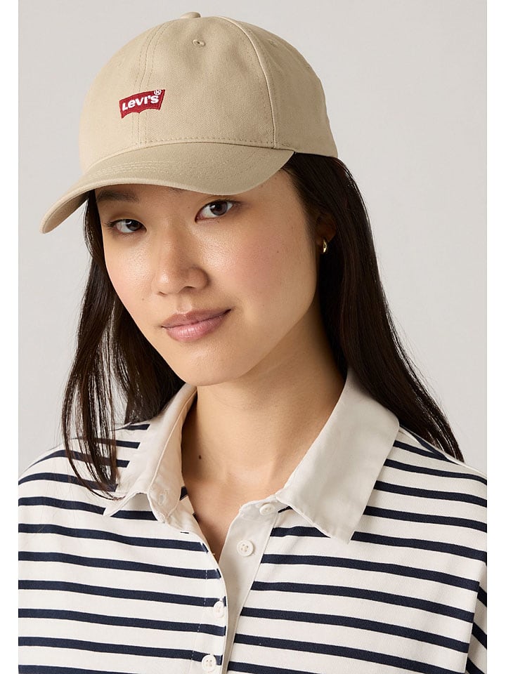 Cap in Beige