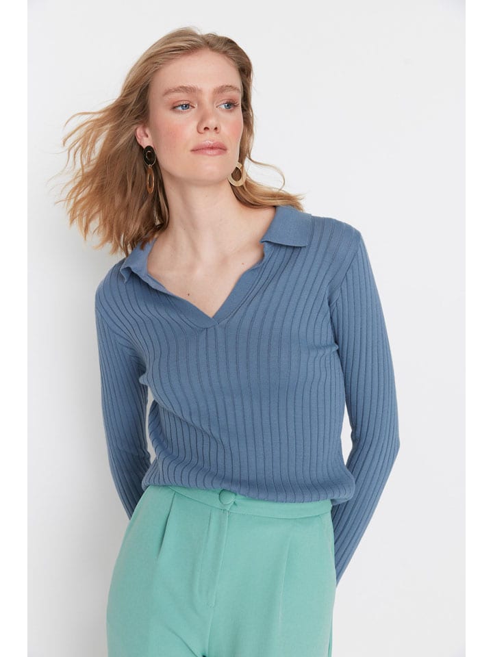 Pullover in Blau
