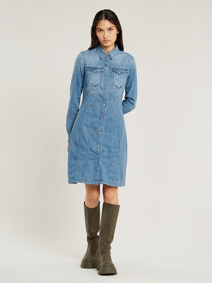 Jeanskleid in Hellblau