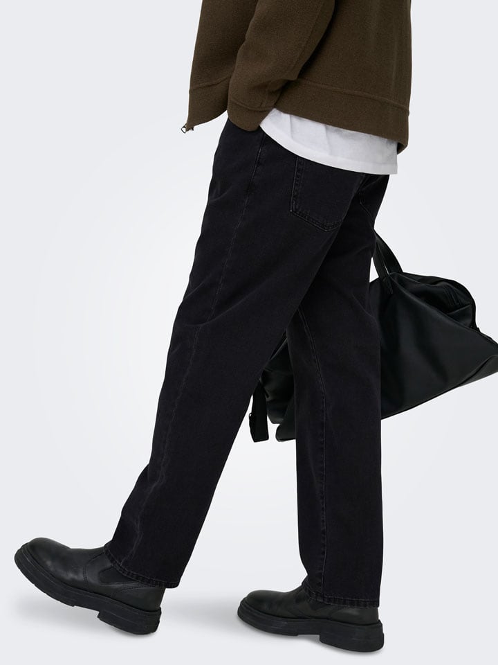 Dżinsy "Sedge" - Regular fit - w kolorze czarnym