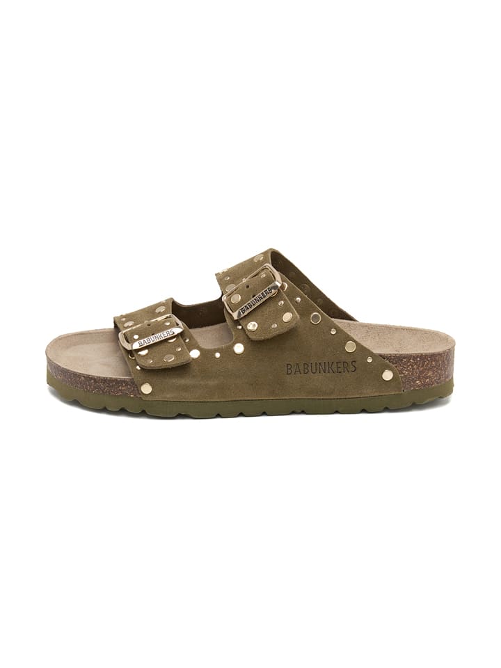 Skórzane klapki w kolorze khaki